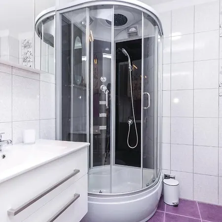 3 Bedroom Luxurious In