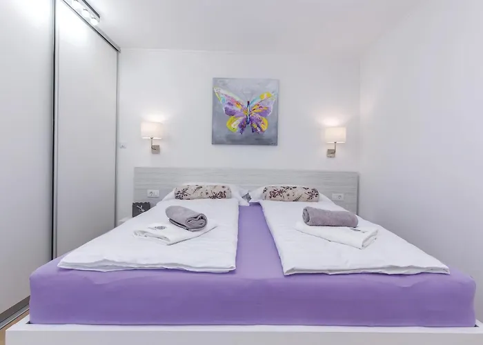 3 Bedroom Stunning In Casa vacanze